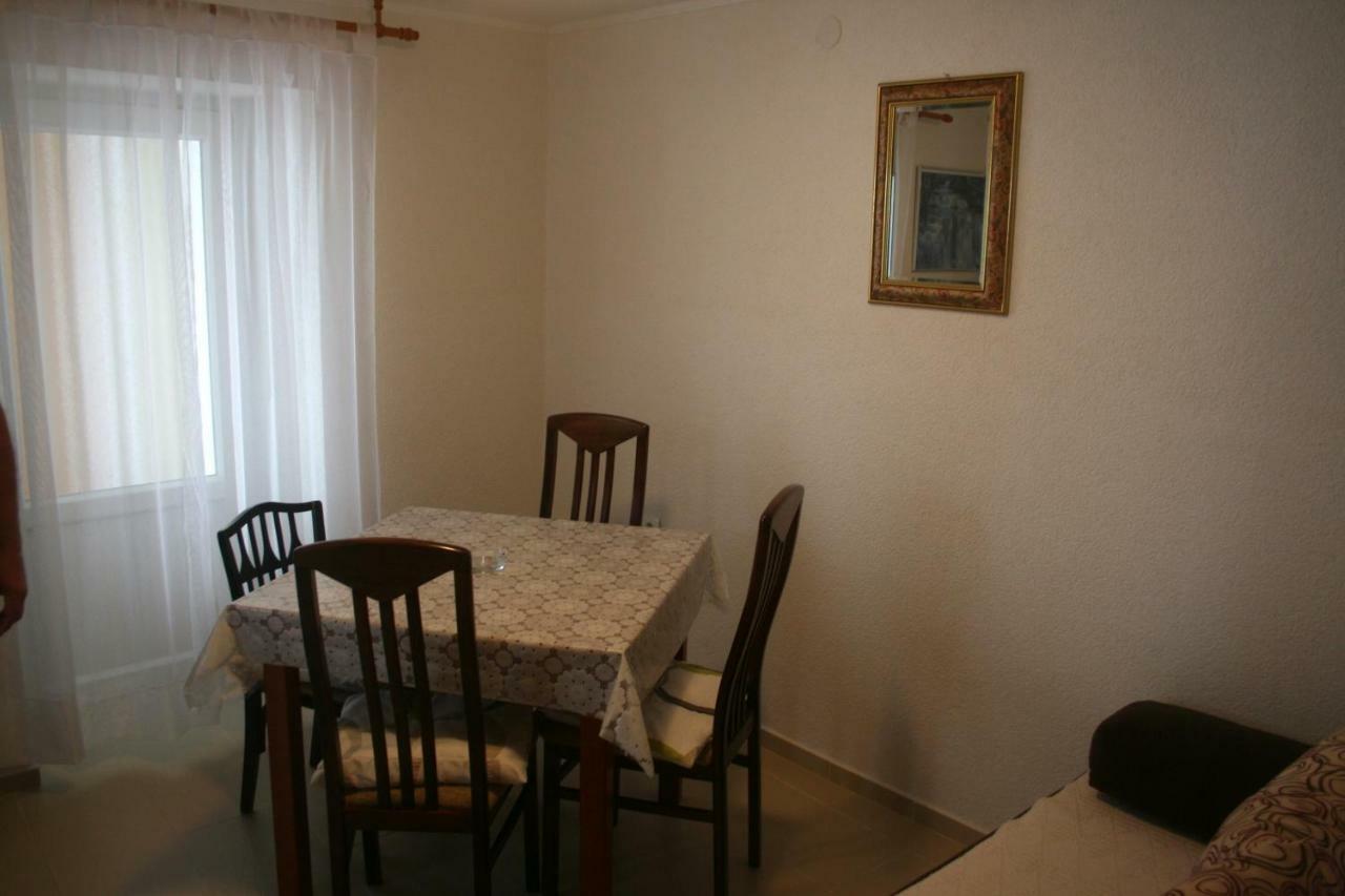 Apartman Elena 斯维蒂尤拉伊 外观 照片